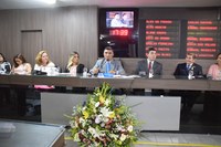 Sessão solene da Câmara Municipal homenageia 49 anos da Uern