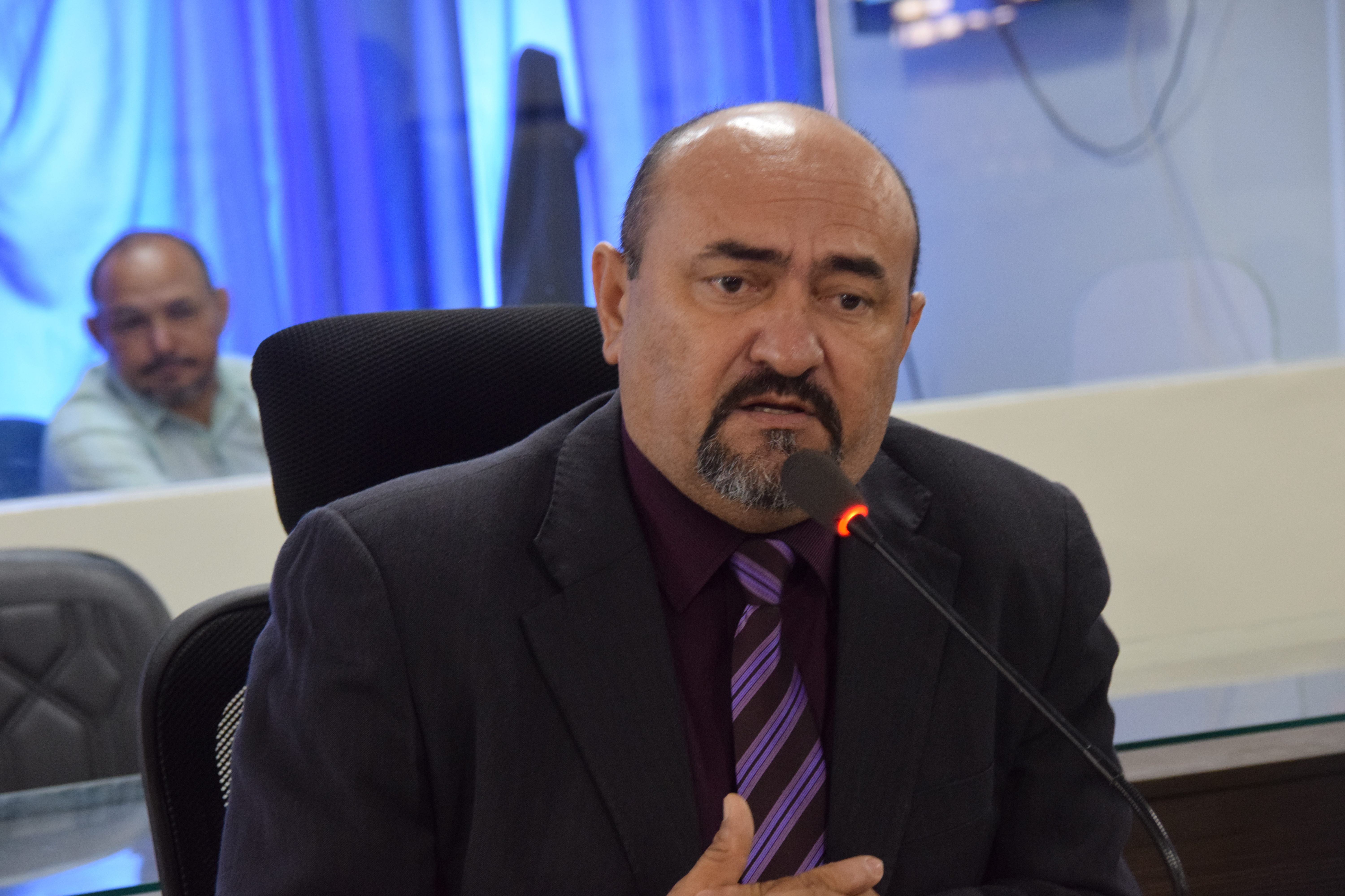 Vereadores fazem cobranças ao poder executivo