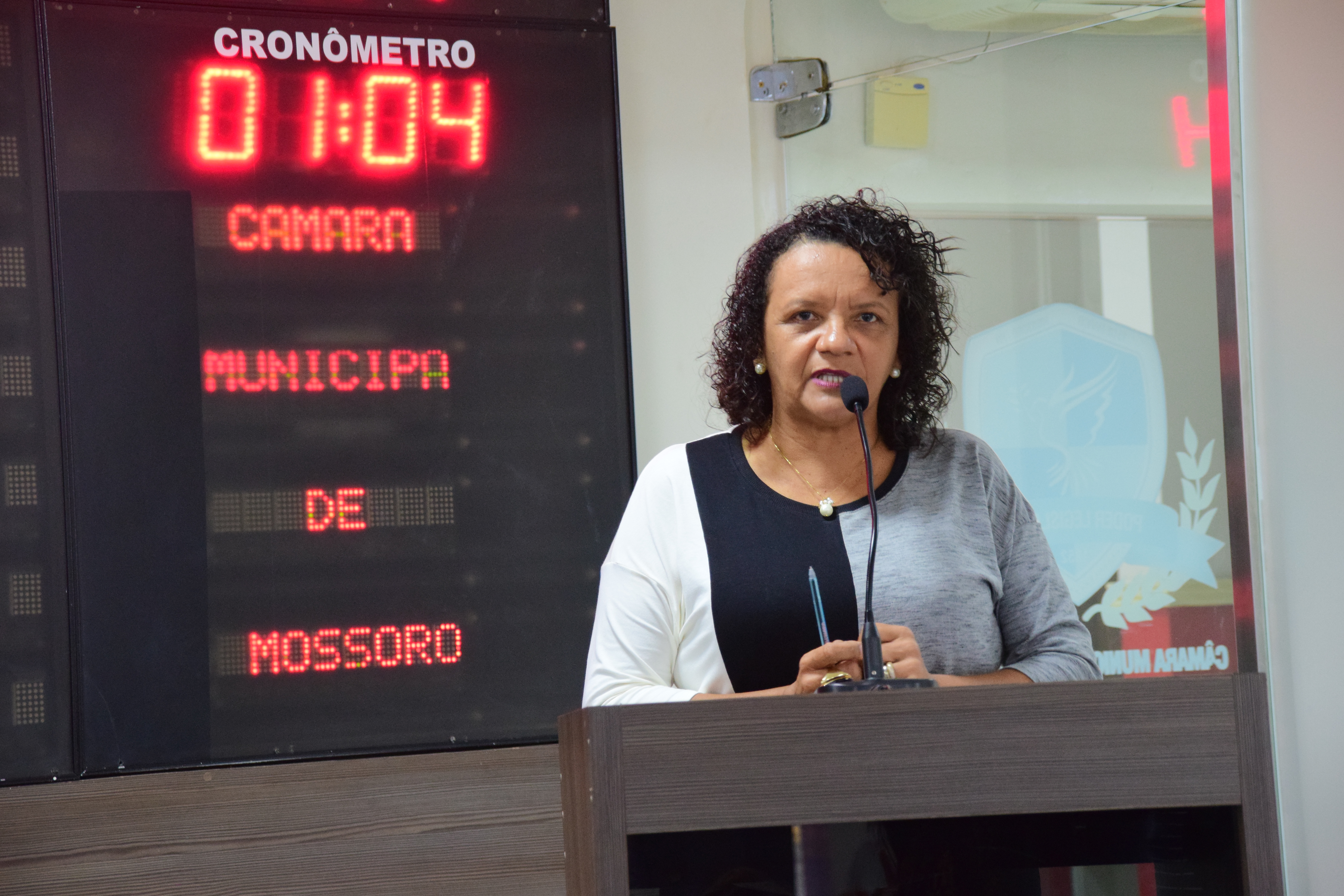 Aline Couto defende Liga de Combate ao Câncer de Mossoró