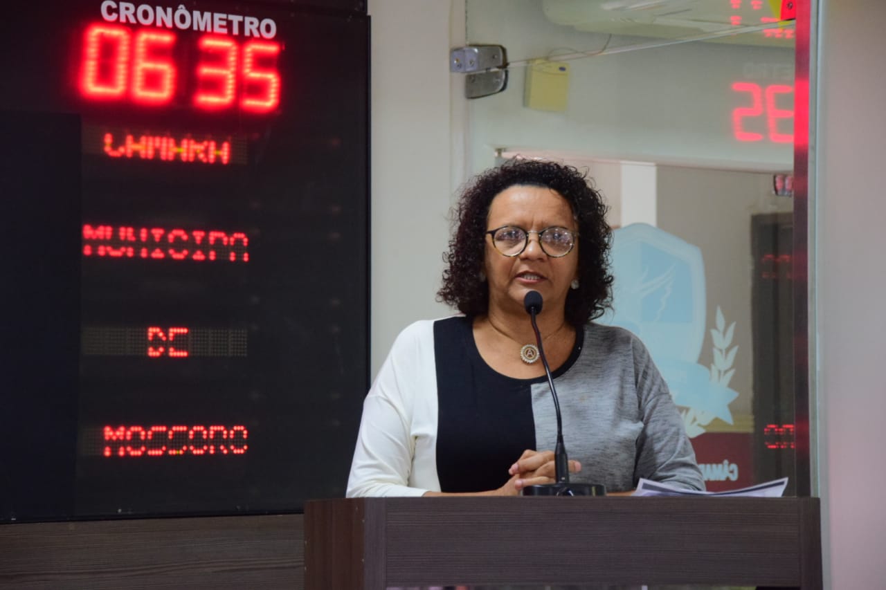 Aline Couto pede mais atenção ao conjunto Odete Rosado