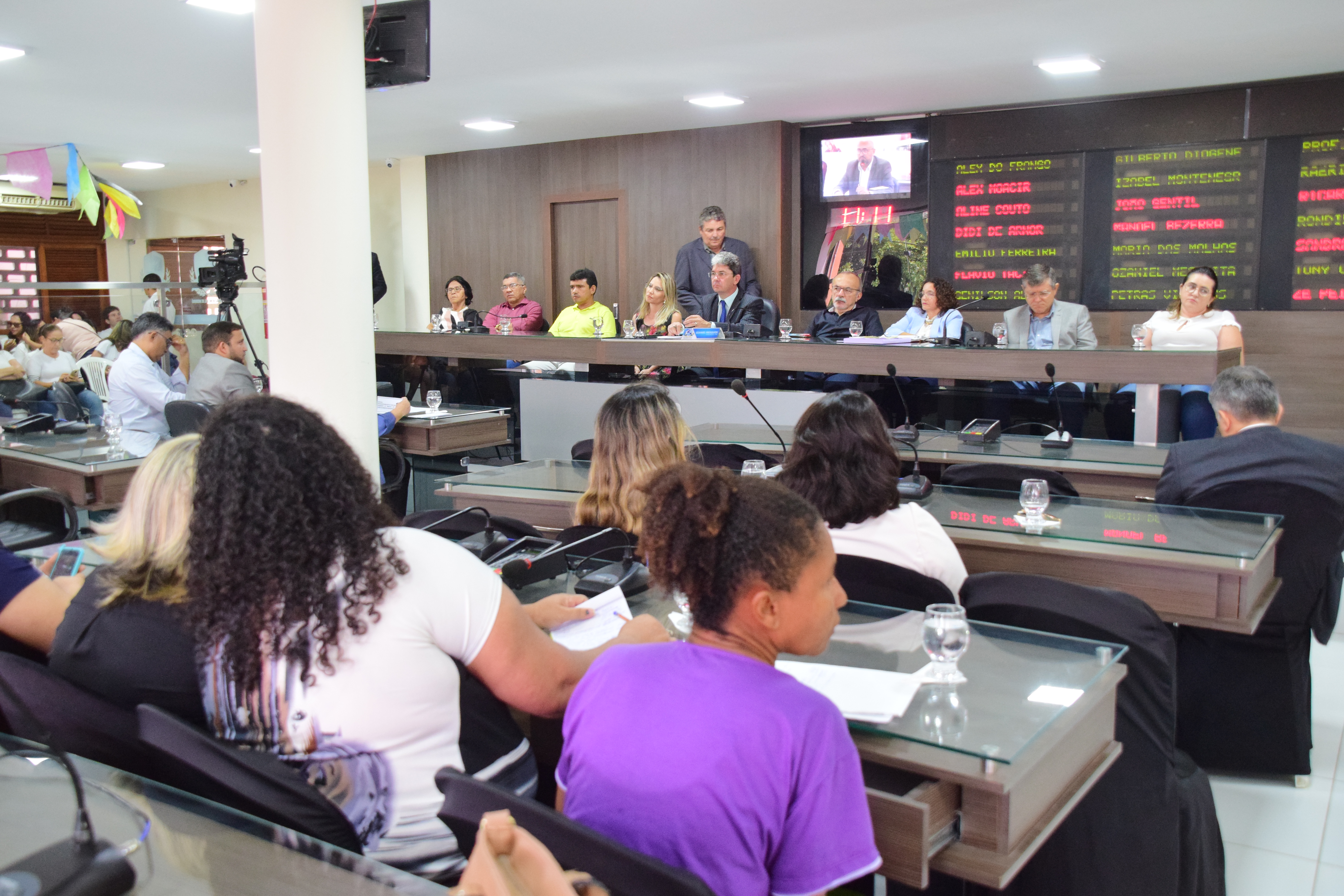 Audiência cobra valorização do servidor municipal da Saúde