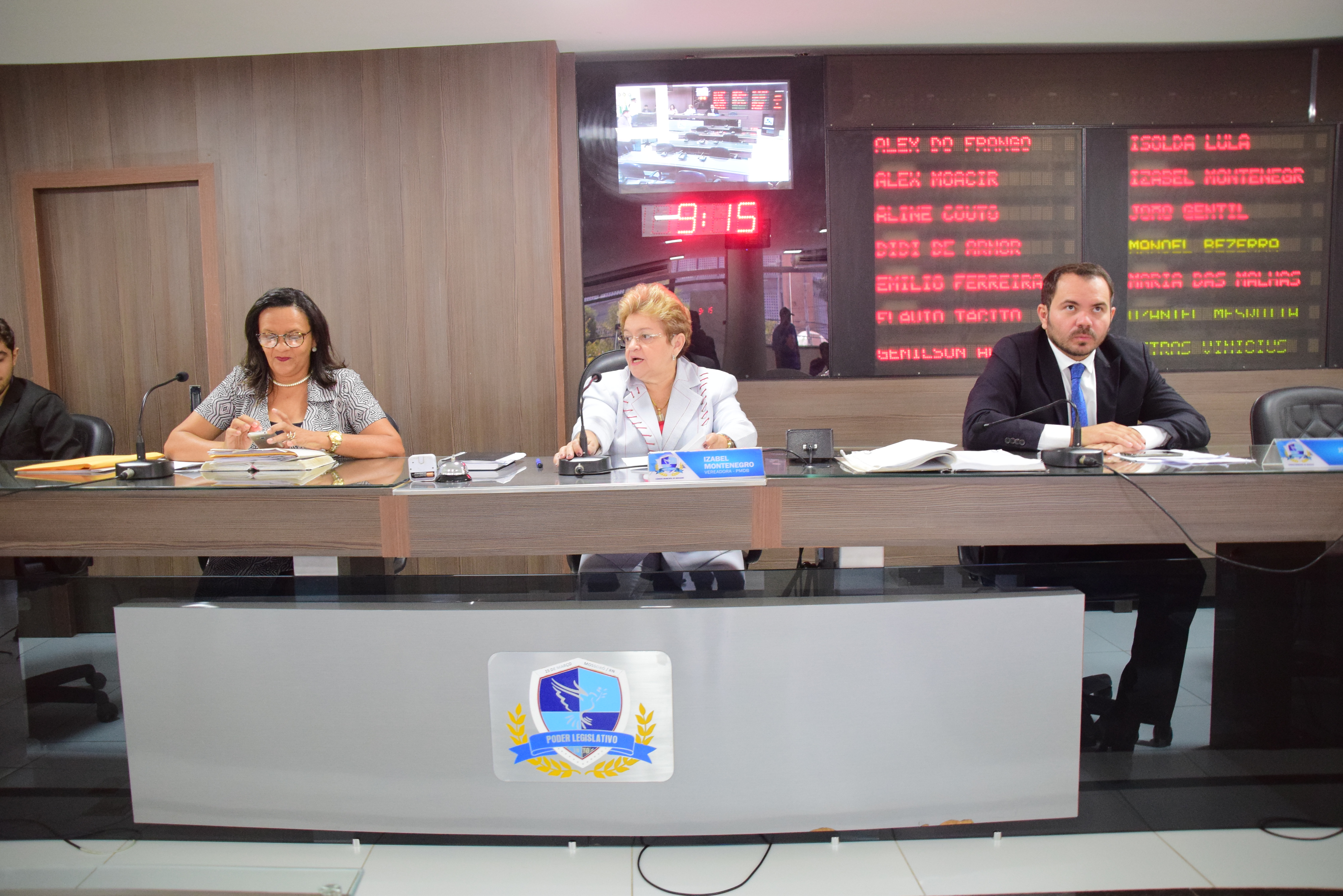 Câmara convoca sessão extraordinária para sexta-feira