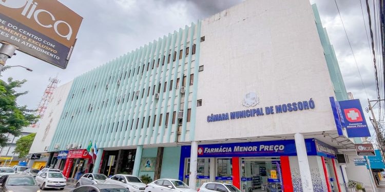 Câmara de Mossoró aprova calendário da LDO 2026