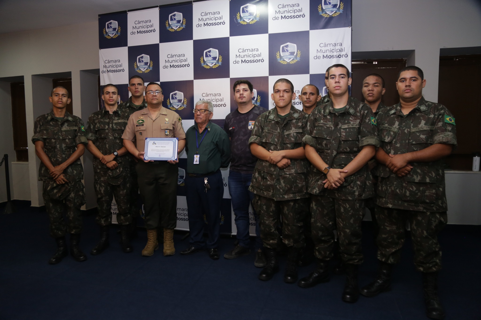 Câmara de Mossoró homenageia Tiro de Guerra pelos 80 anos da Força Expedicionária Brasileira