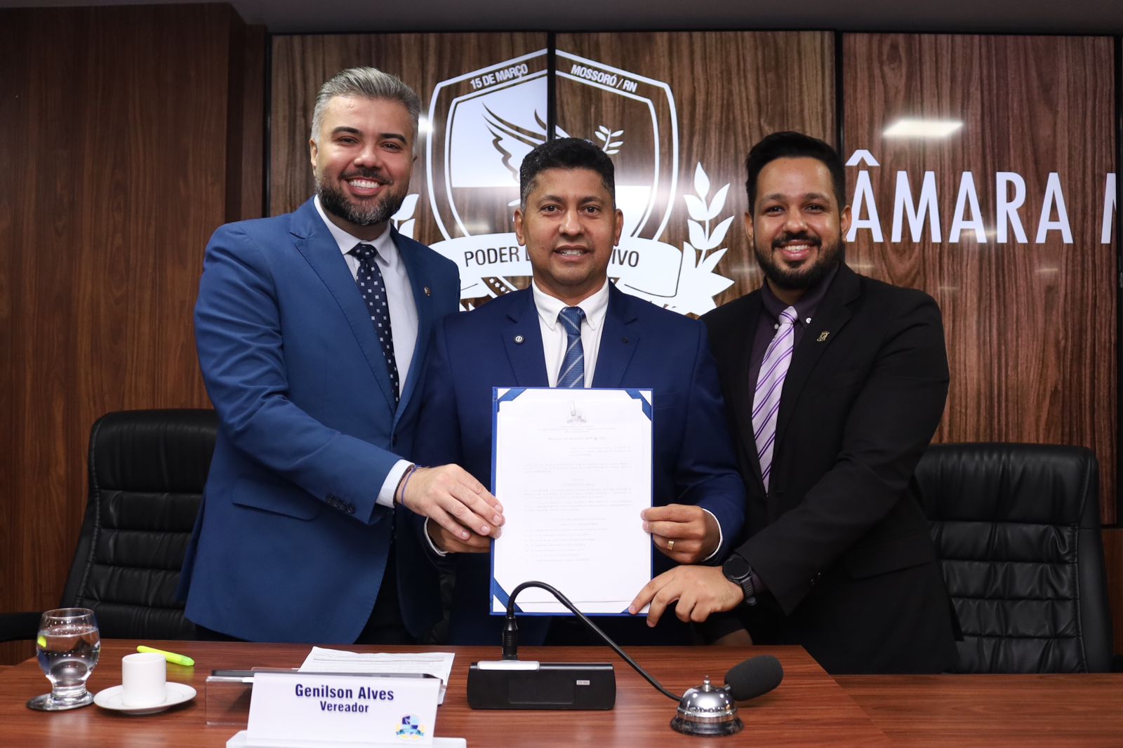 Câmara de Mossoró recebe projeto de doação de terreno para construção de sede própria