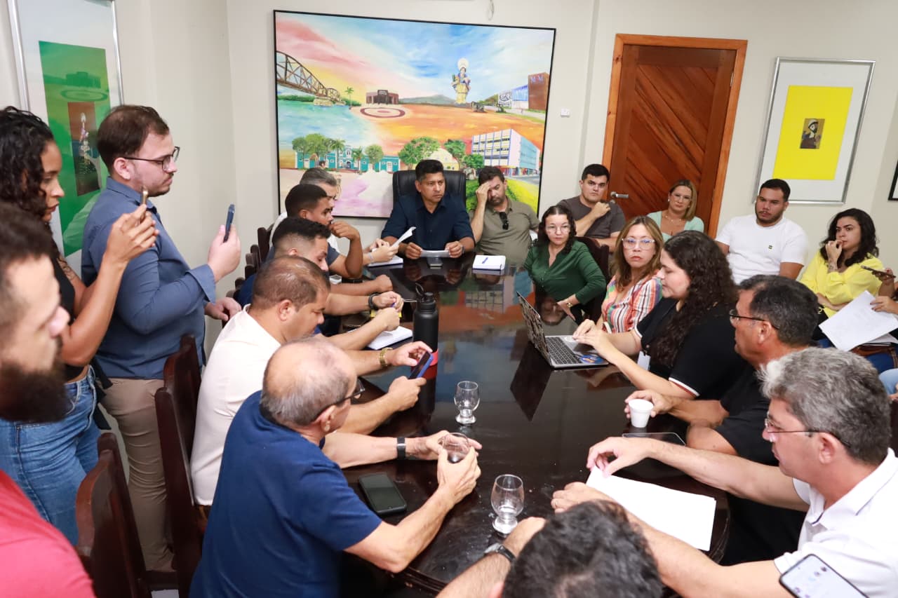 Câmara de Mossoró reúne protetores, órgãos públicos e moradores para tratar de caso envolvendo maus tratos a animais em condomínio de Mossoró