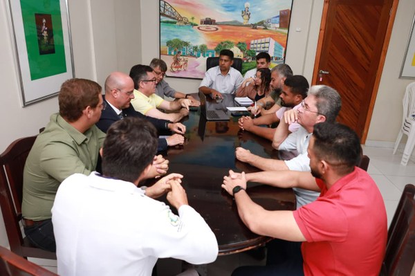 Câmara Municipal ouve associação sobre manejo de animais em condomínio de Mossoró