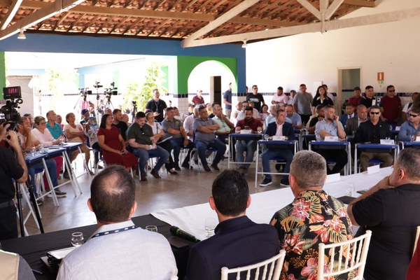 Comunidade e Câmara se unem por conclusão da Estrada do Cajueiro