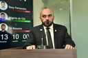 Edson defende cadastro de pessoas com espectro autista