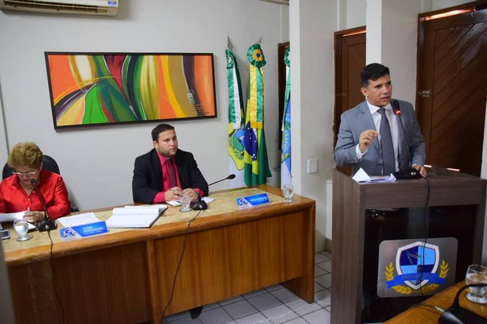 Em discurso, Alex Moacir destaca trabalho dos vereadores