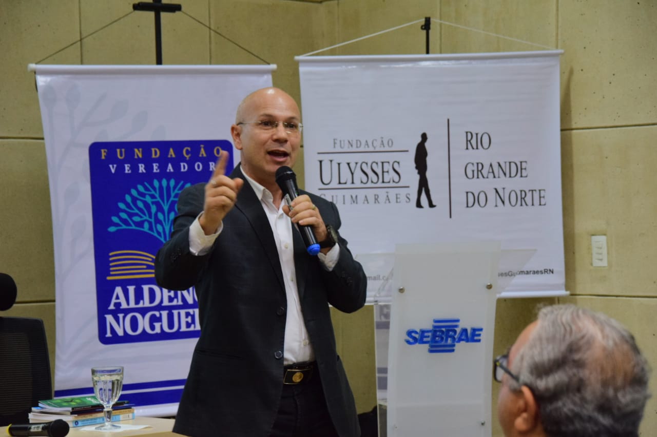 Entidades de classe prestigiam workshop sobre empreendedorismo