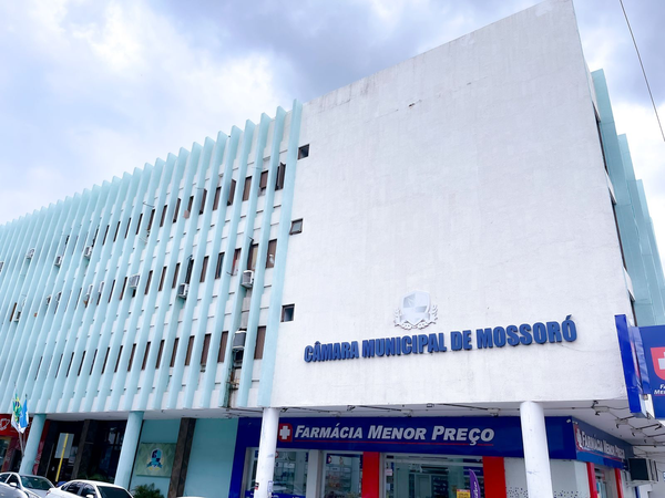 Escola do Legislativo promoverá qualificação de servidores com foco em administração pública