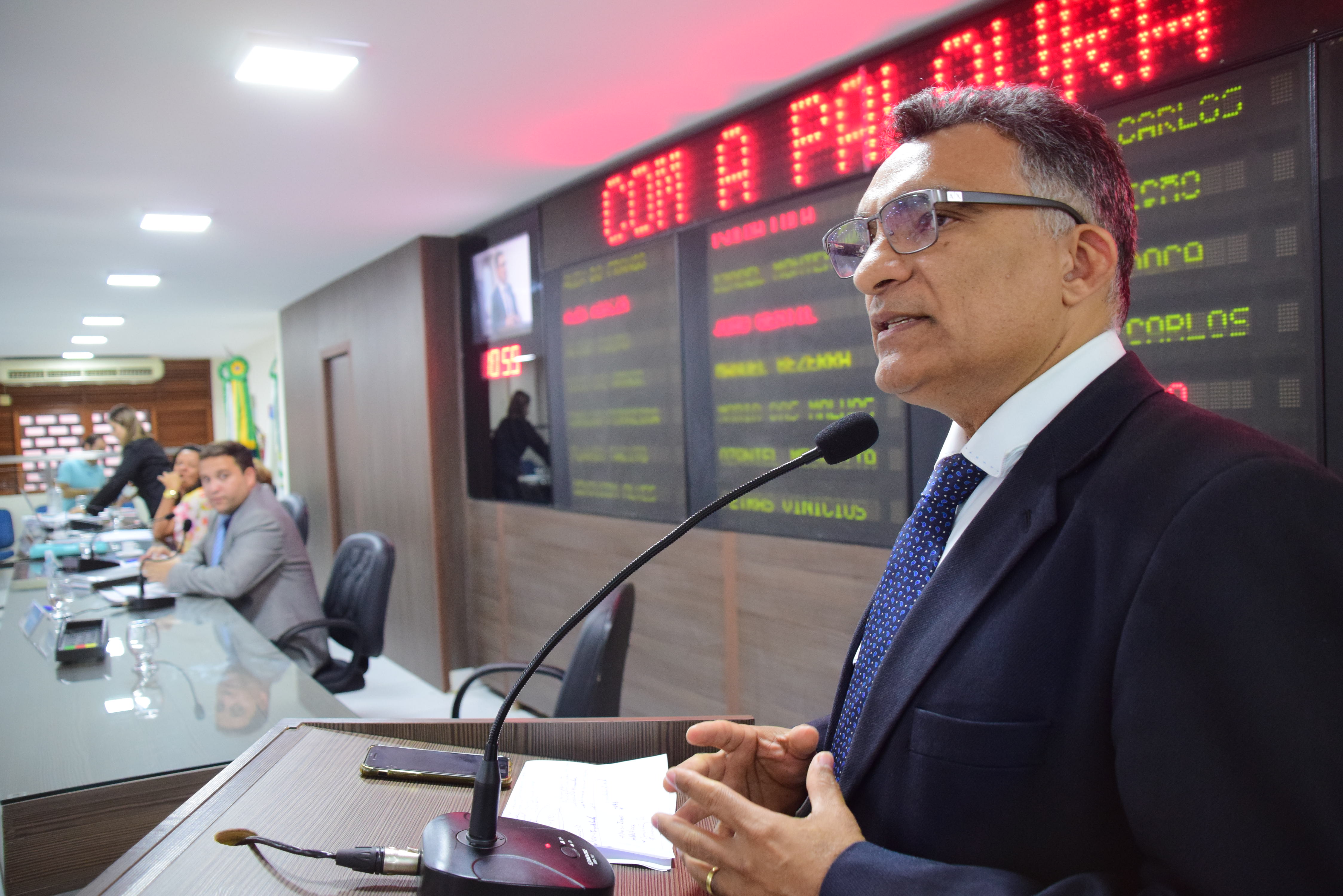 Francisco Carlos aponta conquistas em ações legislativas