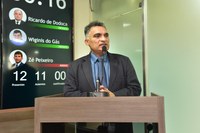 Francisco Carlos apresenta projeto para proibir inauguração de obra inacabada
