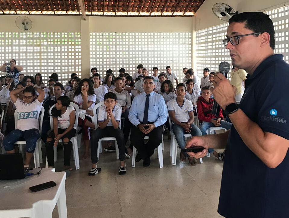 Francisco Carlos articula palestras de pesquisador para estudantes
