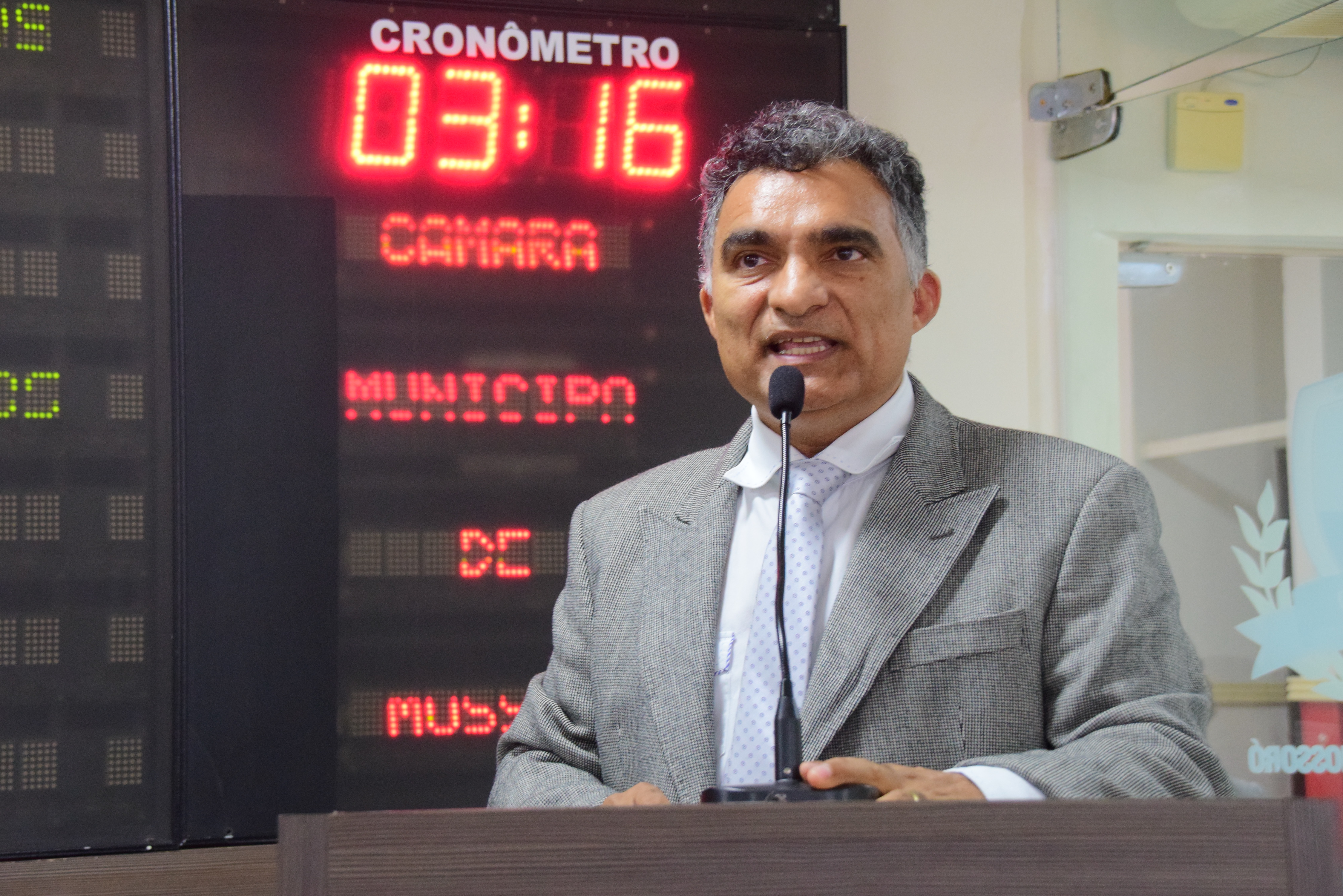 Francisco Carlos defende indústria salineira do RN