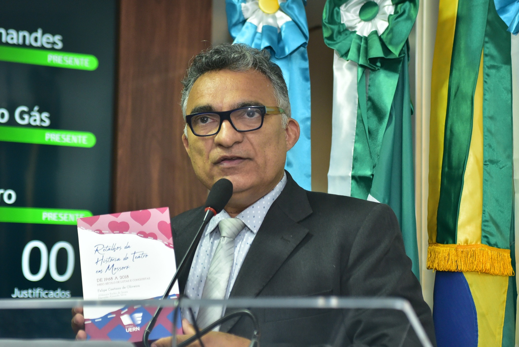 Francisco Carlos lembra o Dia Mundial da Conscientização sobre o Autismo e destaca publicação de livro sobre cultura de Mossoró