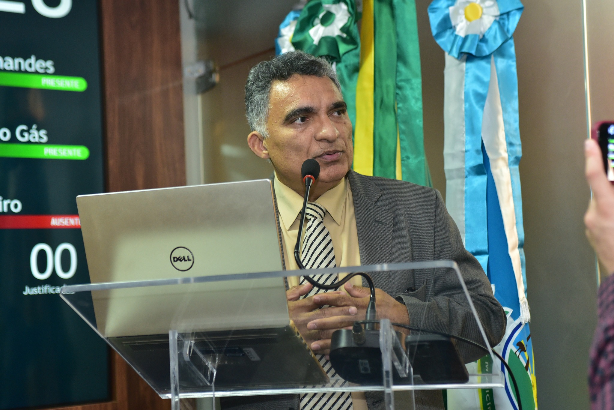 Francisco Carlos propõe isenção de IPTU para Casa do Estudante