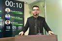 Homofobia: Pablo Aires protesta contra crimes e pede Justiça