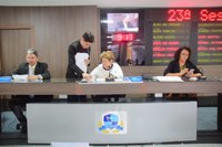 Importância da adoção é tema de audiência nesta quinta-feira