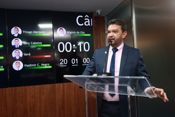 Jailson Nogueira questiona valores investidos na festa de Santa Luzia