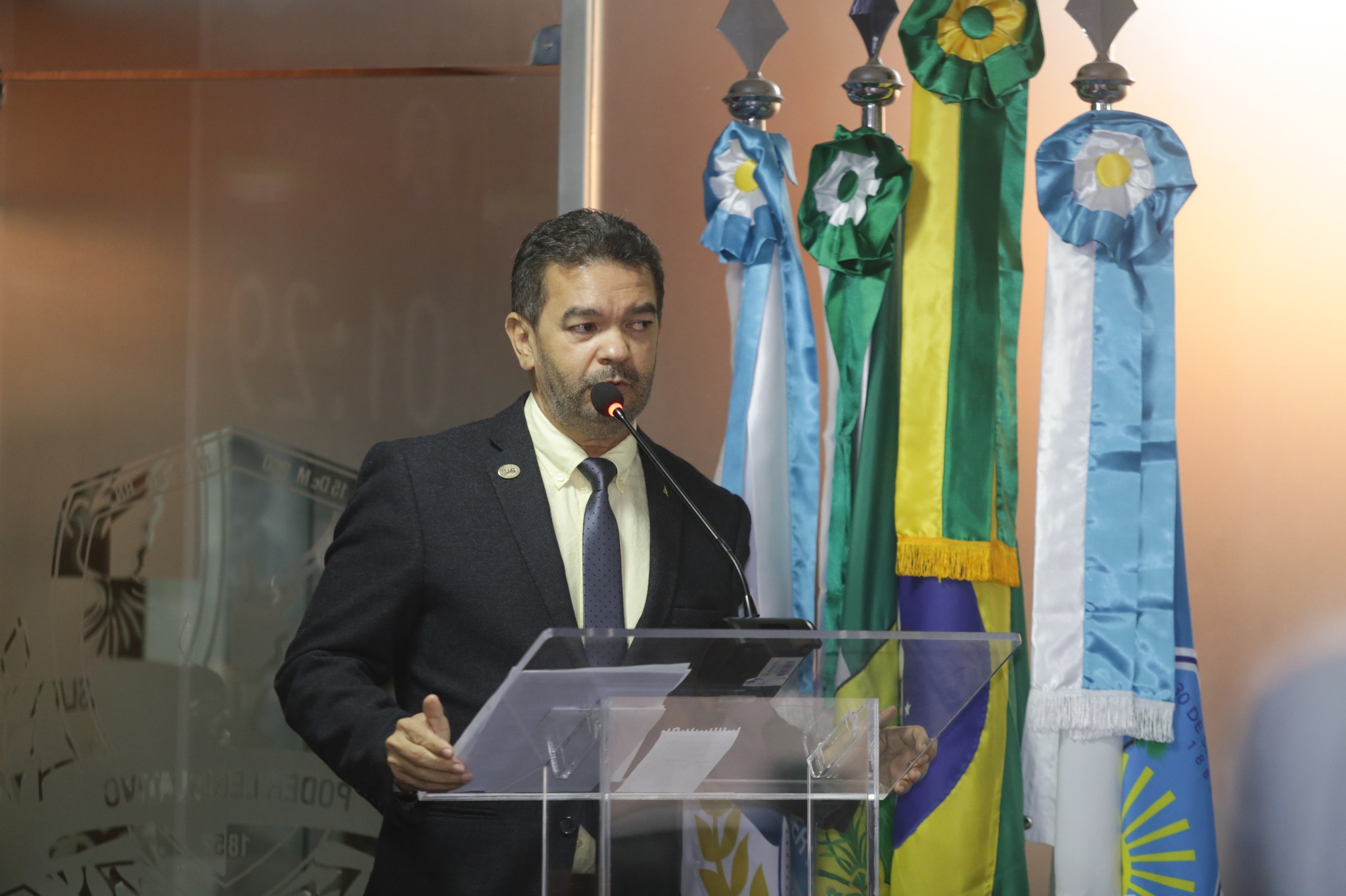 Jailson Nogueira solicita informações sobre obra da ponte da Avenida Presidente Dutra