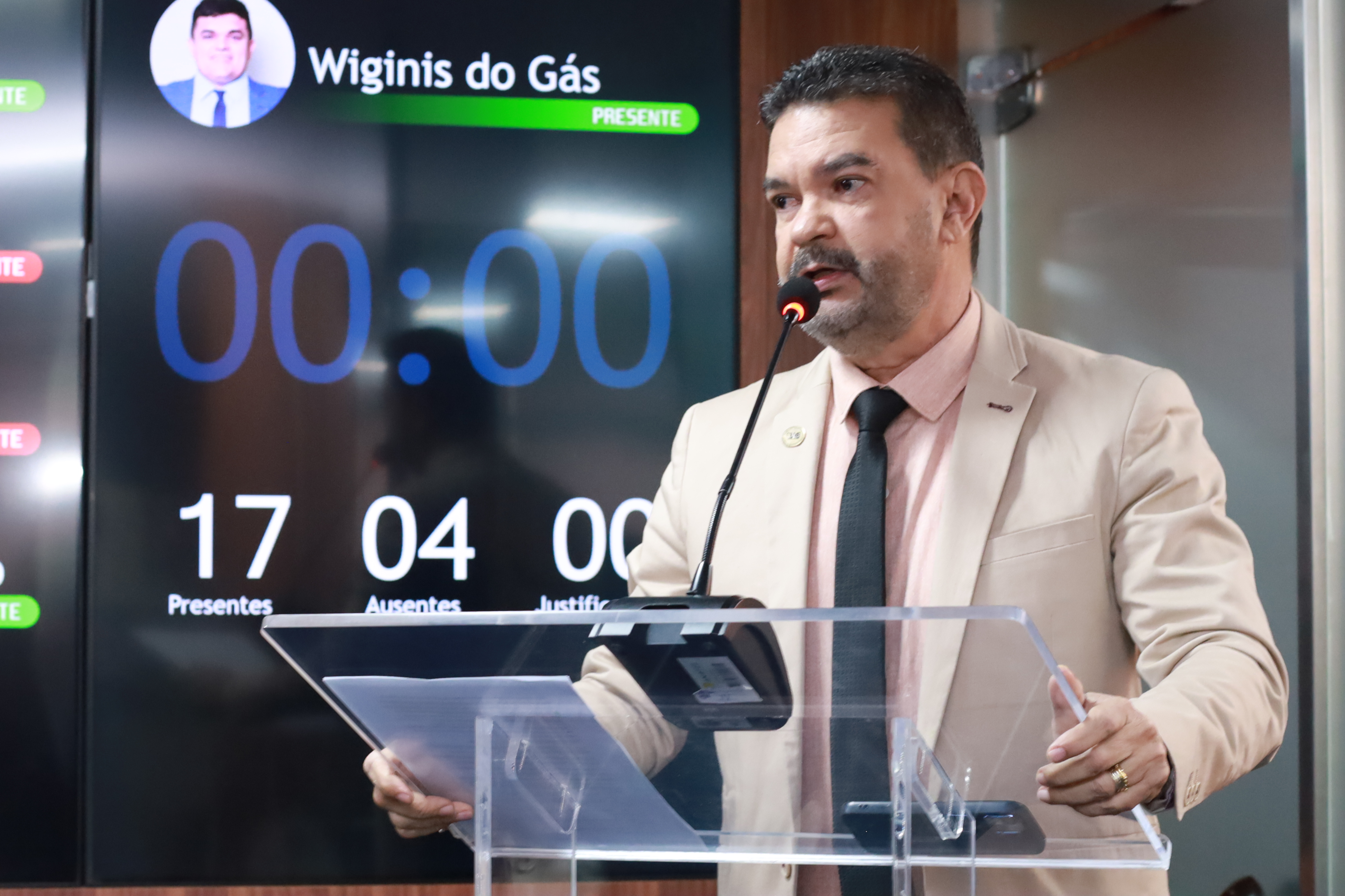 Jailson Nogueira volta a protocolar requerimentos solicitando informações do poder público