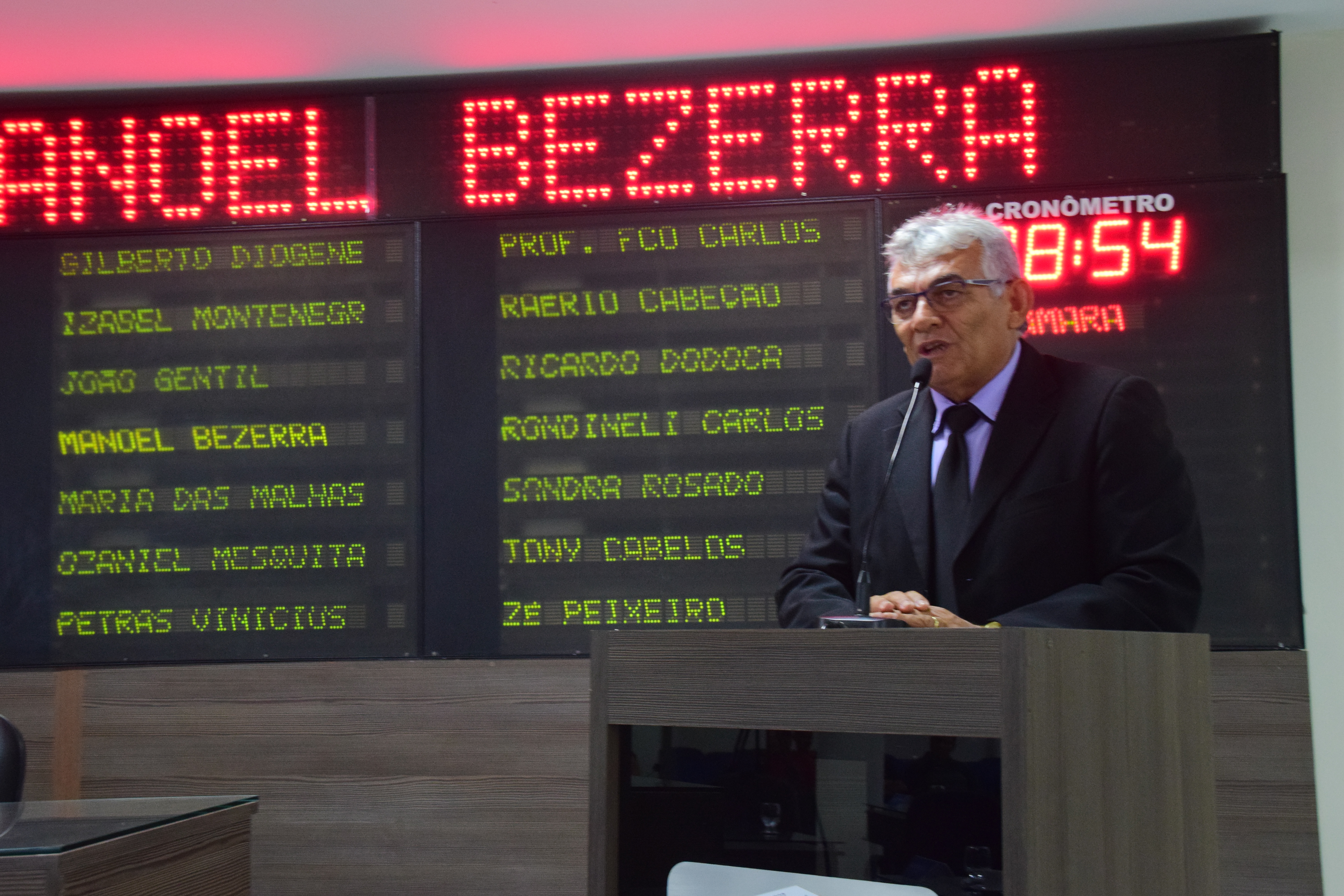 Manoel Bezerra celebra benefício para agricultores de Mossoró