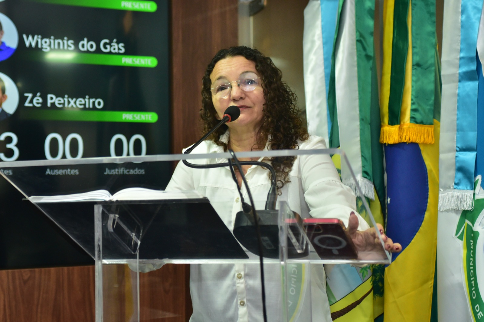 Marleide Cunha rebate informações passadas pelo Prefeito Allyson Bezerra sobre greve dos professores