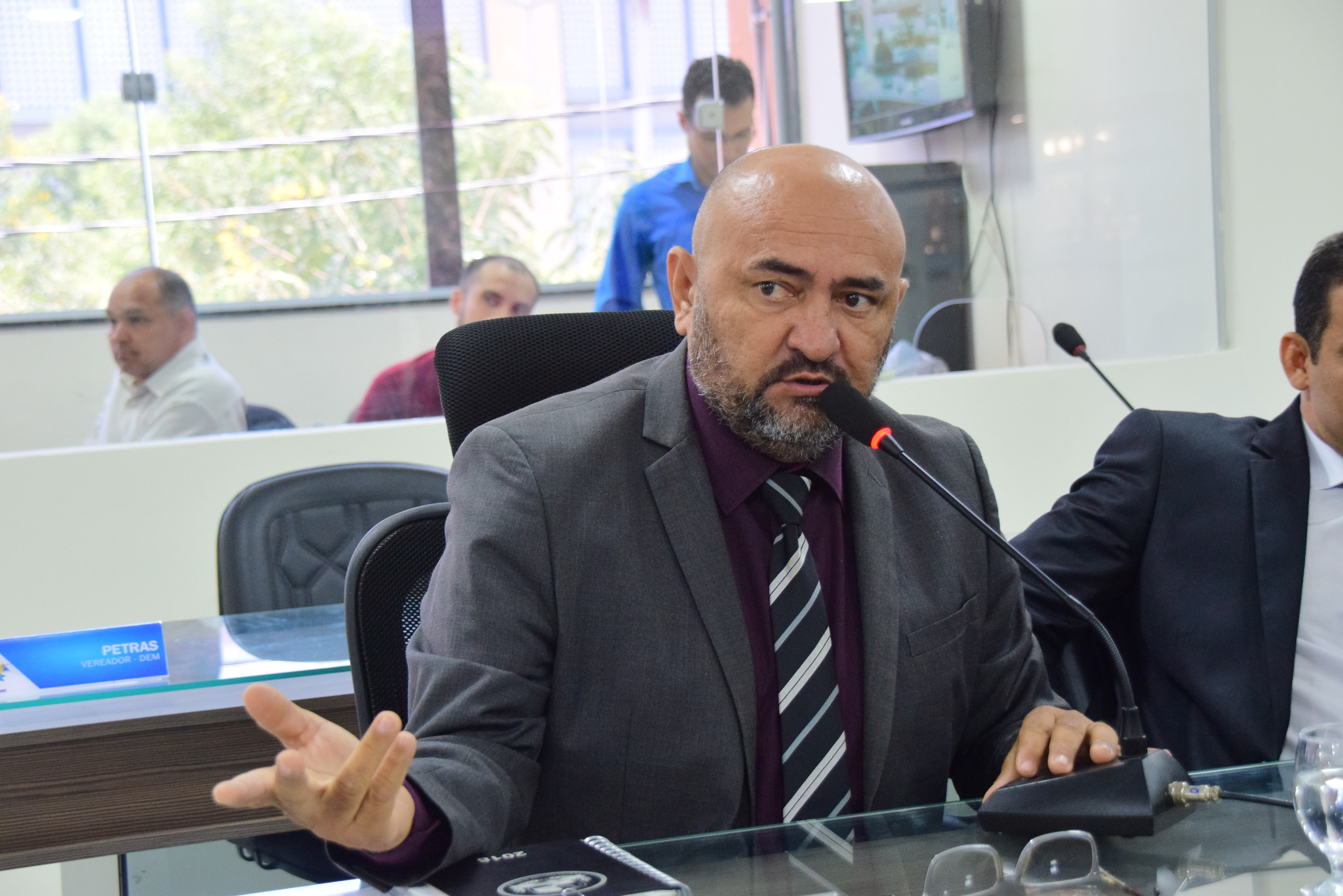 Medalha reconhece trabalho do setor de panificação