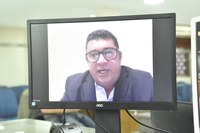 Nico Fernandes faz apelo para que atendimento bancário seja desburocratizado