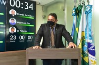 Omar Nogueira apresenta projeto que auxilia mulheres vítimas de violência doméstica