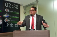  Omar Nogueira defende auxílio temporário para vendedores e gestantes