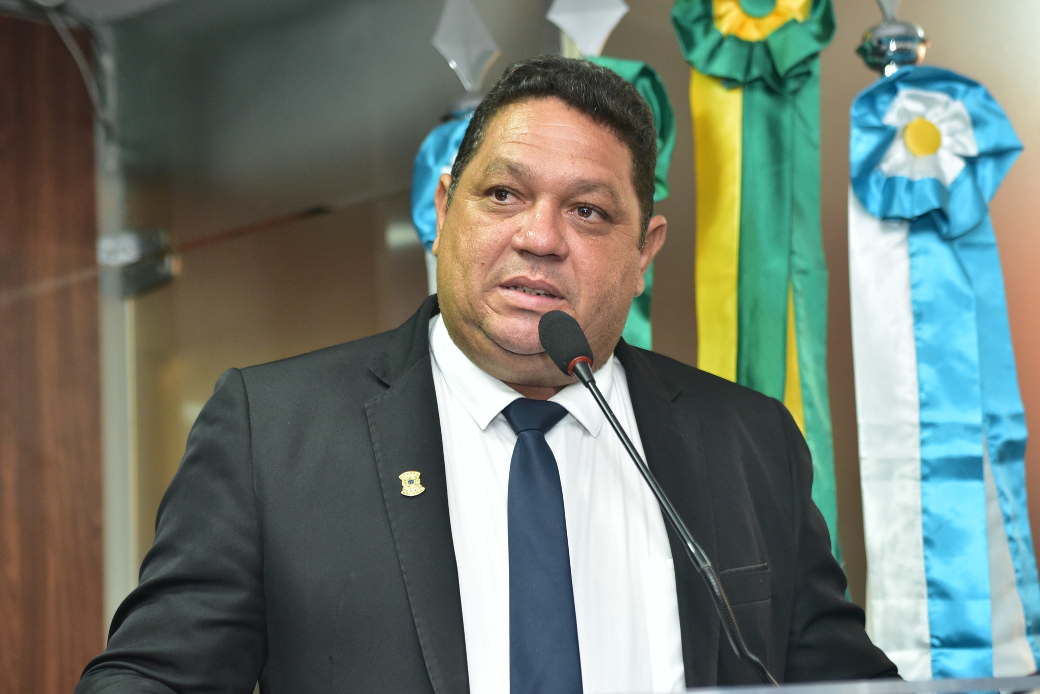 Omar Nogueira defende reforma do estádio Nogueirão
