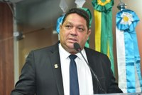 Omar Nogueira defende reforma do estádio Nogueirão