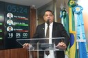 Omar Nogueira parabeniza professores e faz reivindicações