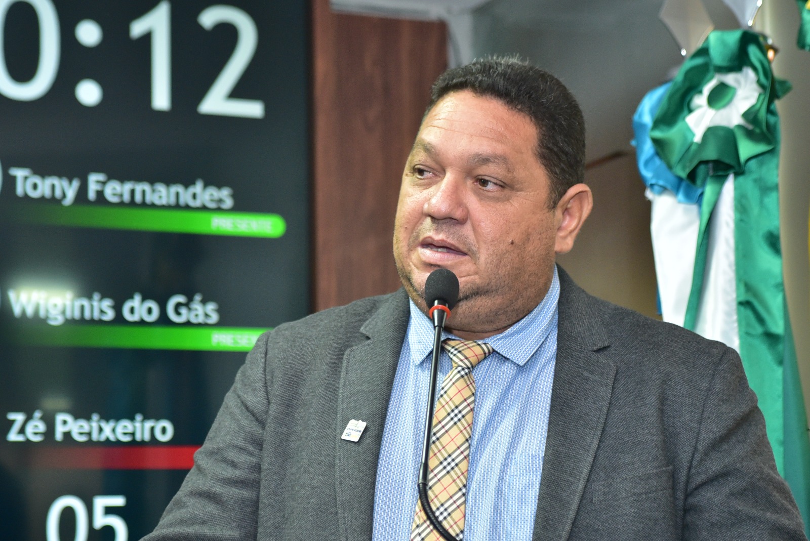 Omar Nogueira relata acidentes em reforma da Cobal