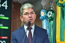 Ozaniel Mesquita cobra ao Estado convocação de aprovados na saúde