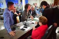 Pauta de votações da Câmara continua trancada 