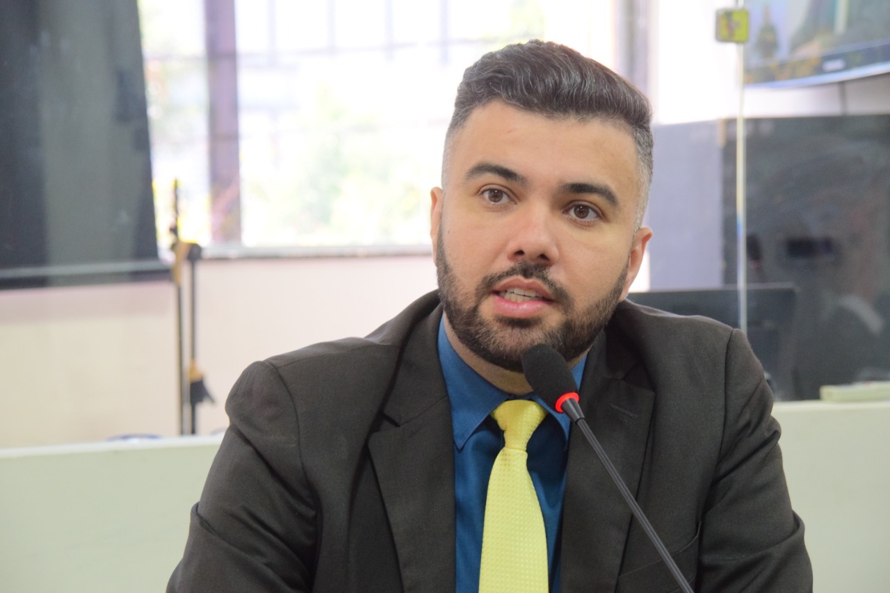 Petras Vinícius defende revitalização de posto policial no BH