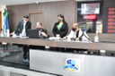 Plenário analisa pauta com 100 proposições
