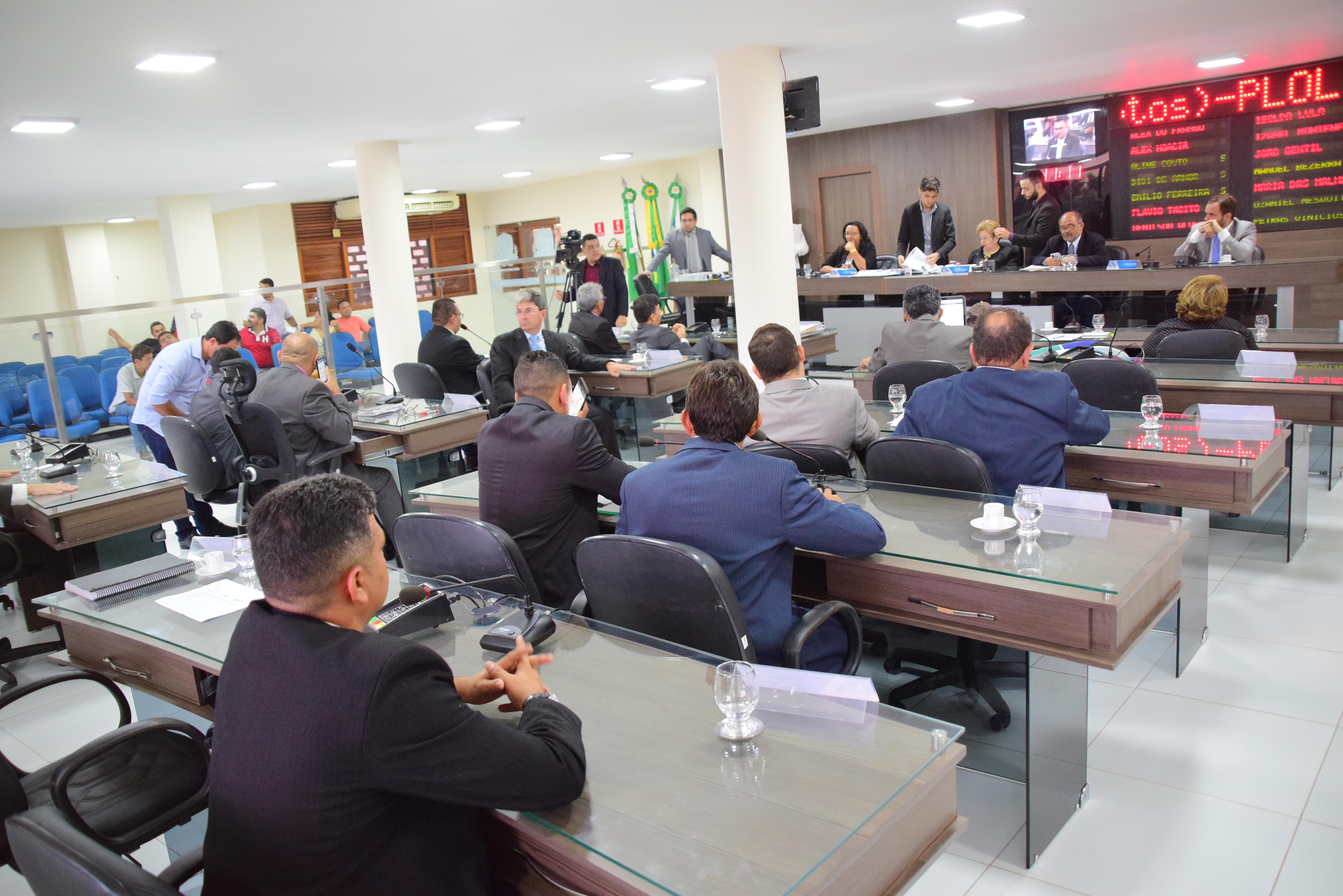 Plenário aprova instituição de Verba Indenizatória na Câmara