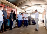 Presidente da Câmara visita Agrícola Famosa