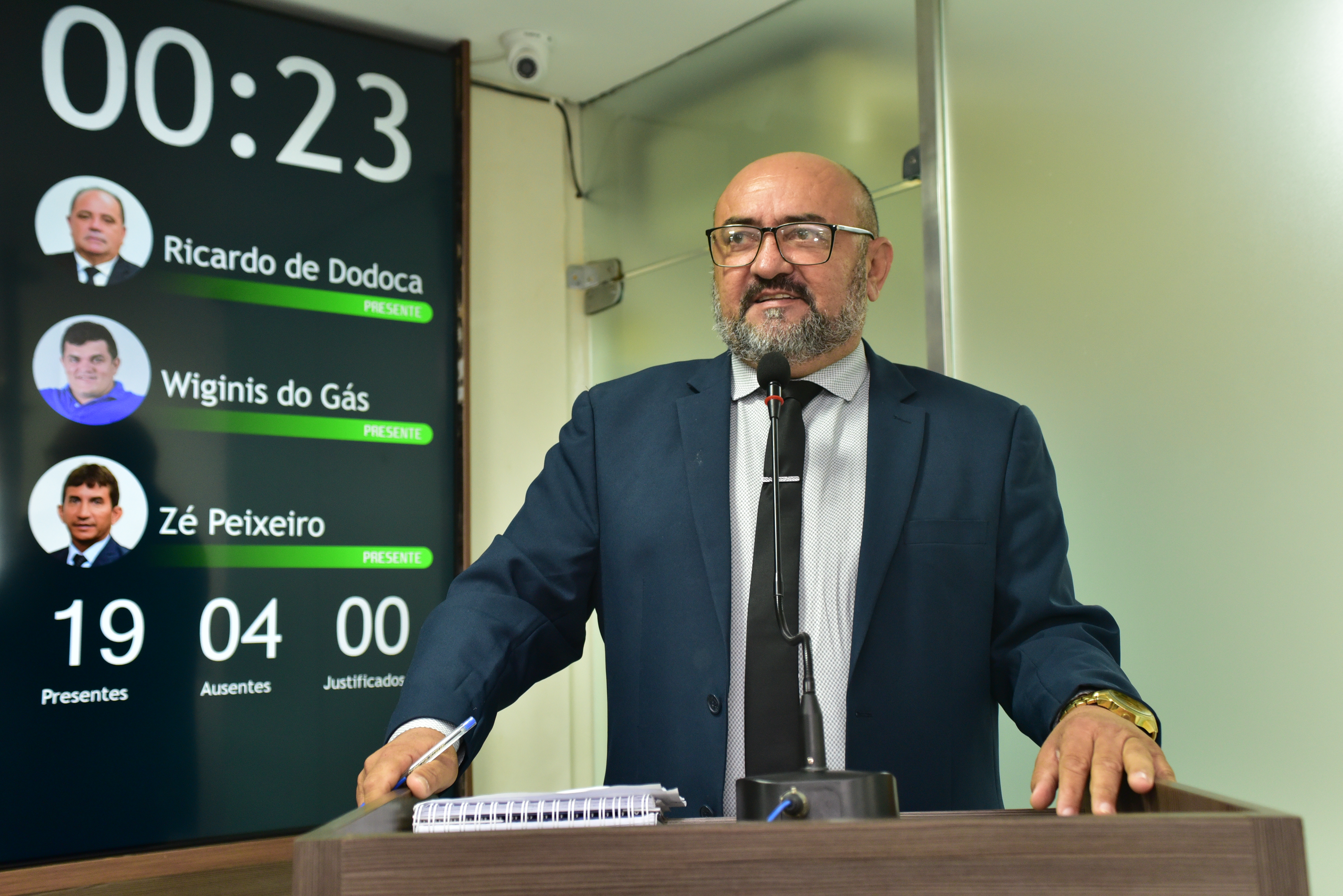 Raério Araújo volta a criticar descaso do governo estadual com Mossoró