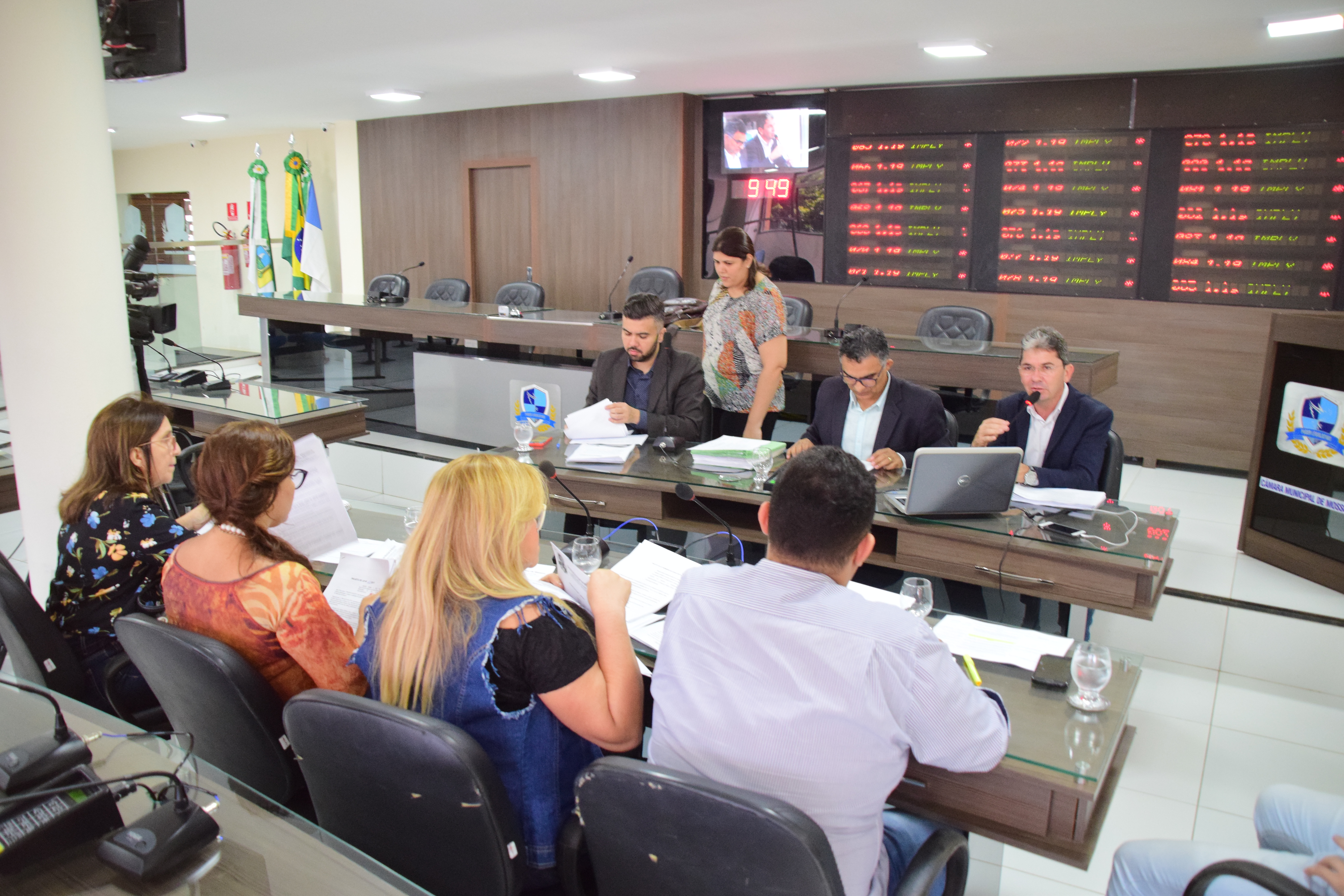Reunião da Comissão de Educação debate e vota projetos