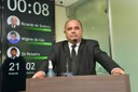 Ricardo de Dodoca diz que postura do prefeito contraria os críticos