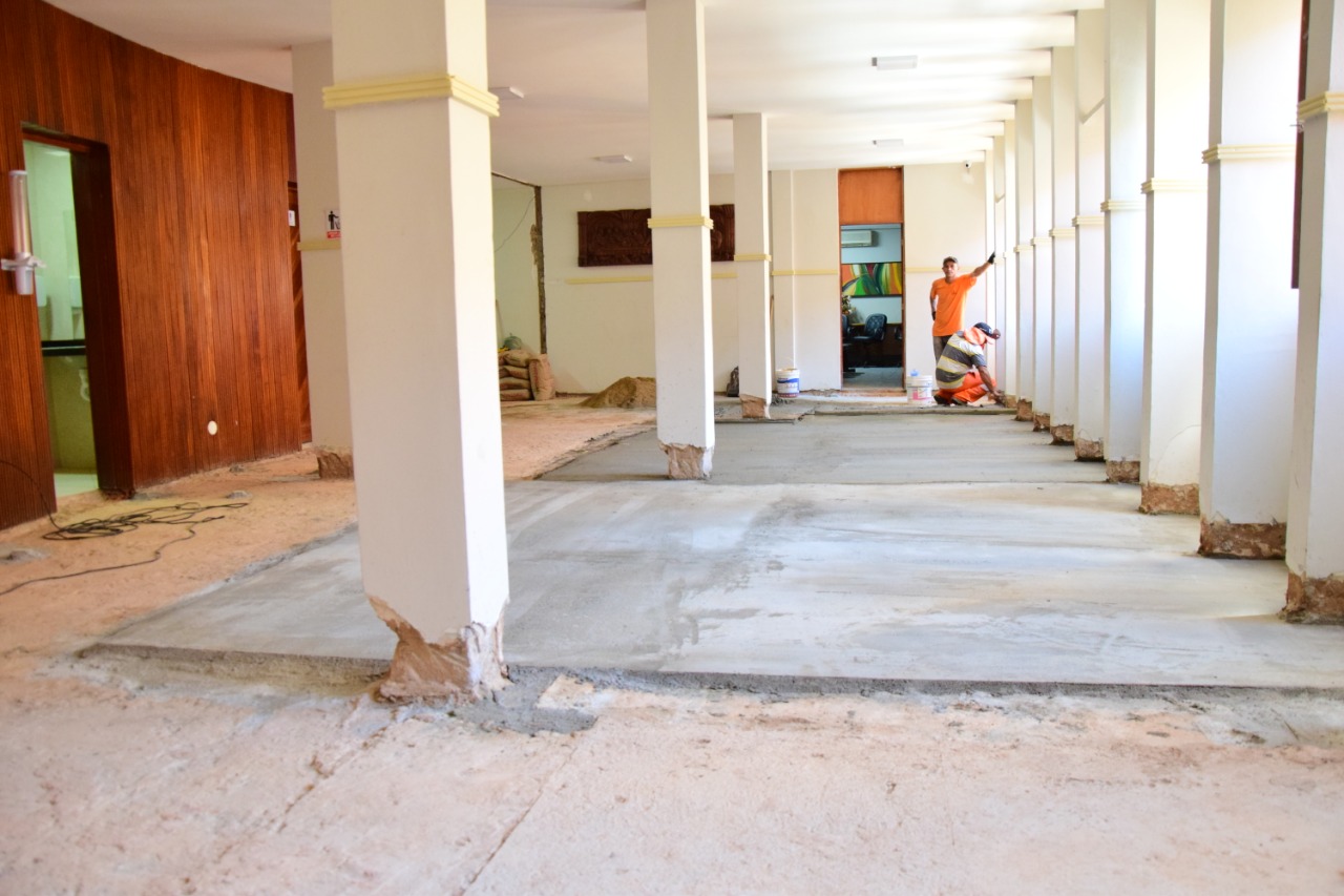 Sede da Câmara passa por obras para ficar mais acessível