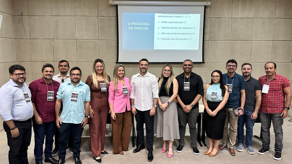 Servidores da Câmara de Mossoró participam de seminário de contratações públicas