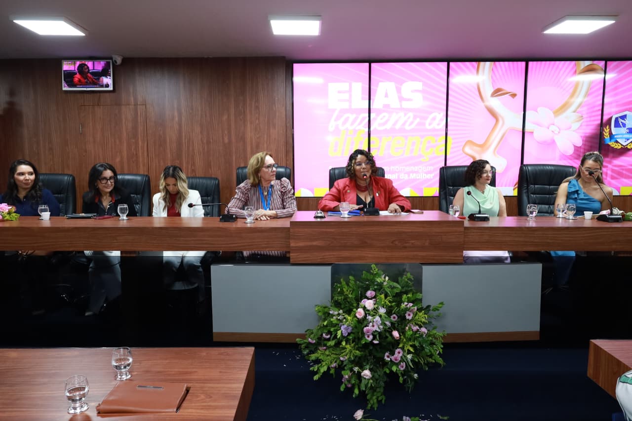 Sessão solene na Câmara de Mossoró homenageia mulheres pelo Dia Internacional da Mulher
