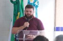 Tribuna Popular: Diretor escolar destaca papel comunitário da Escola Raimundo Gurgel durante sessão no Belo Horizonte